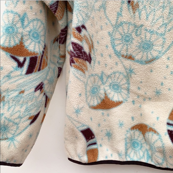 Patagonia Synchilla Cream and Brown Owl Fleece Hoodie - Picture 5 of 6